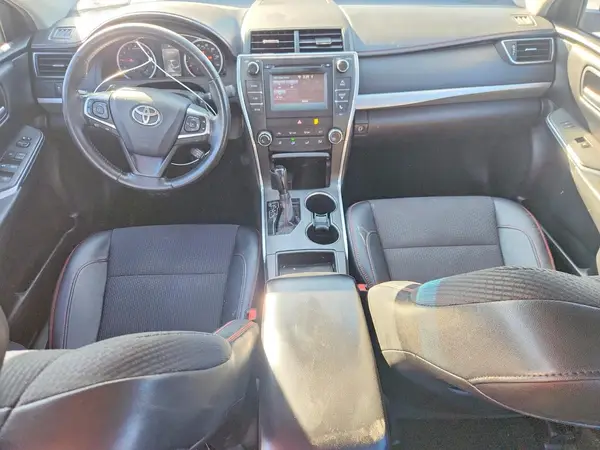 4T1BF1FK9HU352239 2017 TOYOTA CAMRY - Image 8