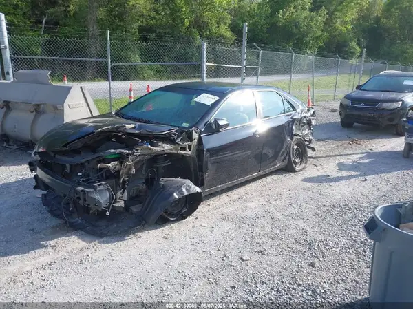 4T1BF1FK9HU354539 2017 TOYOTA CAMRY - Image 2