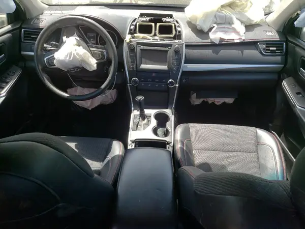 4T1BF1FK9HU354864 2017 TOYOTA CAMRY - Image 8