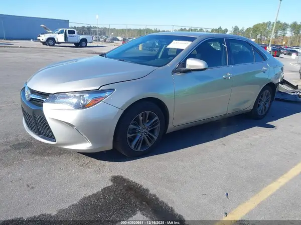 4T1BF1FK9HU355691 2017 TOYOTA CAMRY - Image 2