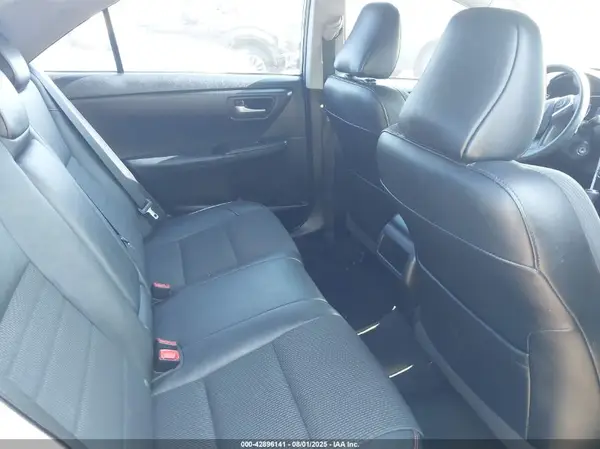 4T1BF1FK9HU360230 2017 TOYOTA CAMRY - Image 8