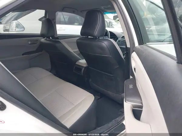 4T1BF1FK9HU360342 2017 TOYOTA CAMRY - Image 8