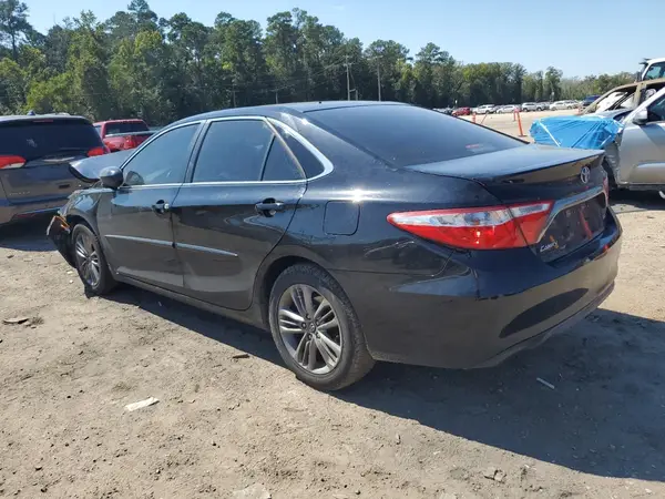 4T1BF1FK9HU361510 2017 TOYOTA CAMRY - Image 2