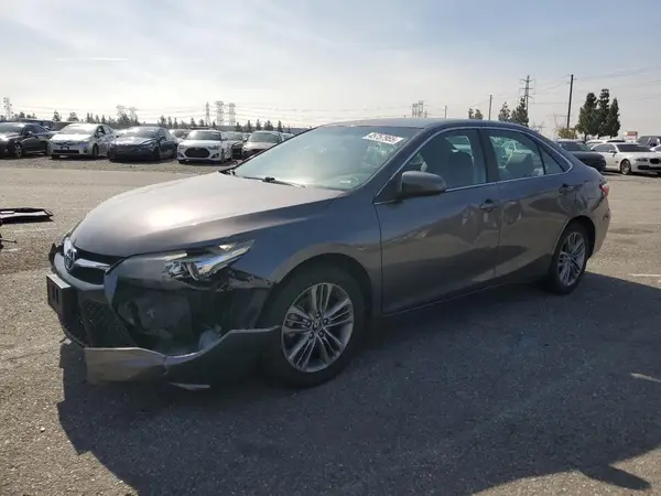 4T1BF1FK9HU362799 2017 TOYOTA CAMRY - Image 1