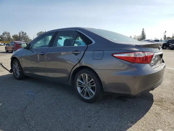 4T1BF1FK9HU362799 2017 TOYOTA CAMRY - Image 2