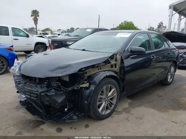 4T1BF1FK9HU364245 2017 TOYOTA CAMRY - Image 2