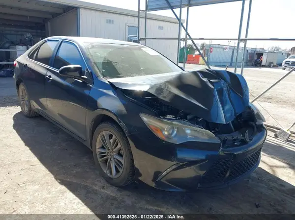 4T1BF1FK9HU365010 2017 TOYOTA CAMRY - Image 1