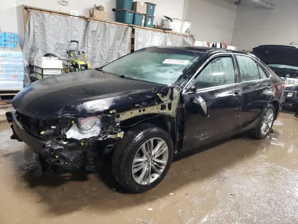 4T1BF1FK9HU367212 2017 TOYOTA CAMRY - Image 1