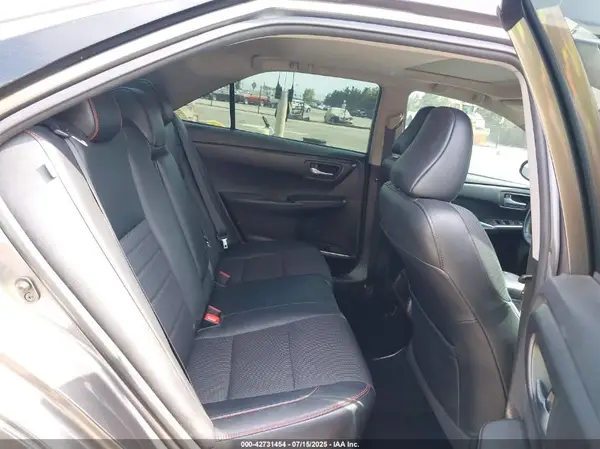 4T1BF1FK9HU369753 2017 TOYOTA CAMRY - Image 8