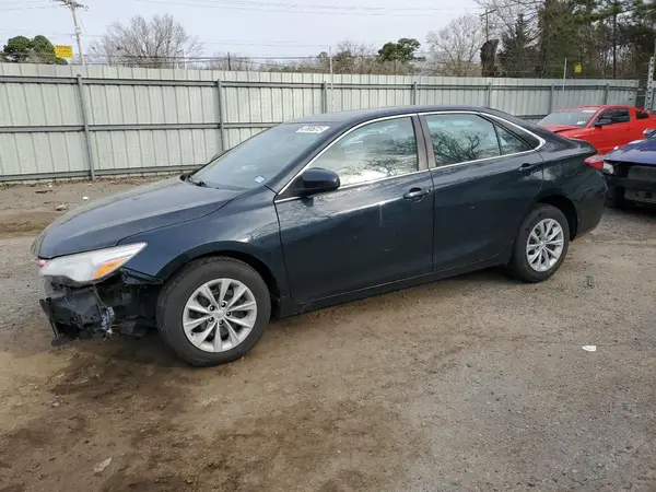 4T1BF1FK9HU370708 2017 TOYOTA CAMRY - Image 1