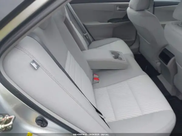 4T1BF1FK9HU374886 2017 TOYOTA CAMRY - Image 8