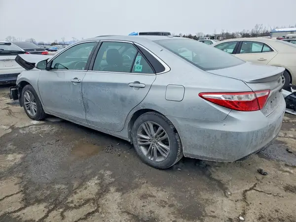 4T1BF1FK9HU383541 2017 TOYOTA CAMRY - Image 2