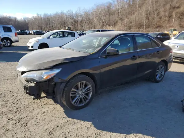 4T1BF1FK9HU394748 2017 TOYOTA CAMRY - Image 1
