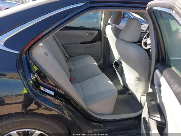 4T1BF1FK9HU397620 2017 TOYOTA CAMRY - Image 8