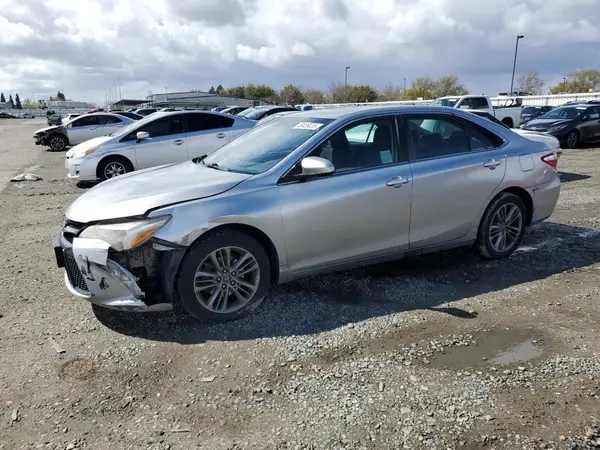 4T1BF1FK9HU400600 2017 TOYOTA CAMRY - Image 1