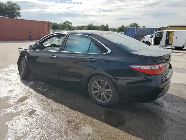 4T1BF1FK9HU400838 2017 TOYOTA CAMRY - Image 2
