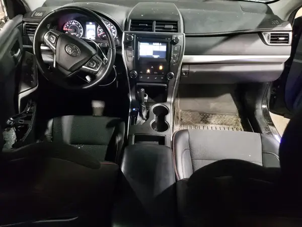4T1BF1FK9HU401956 2017 TOYOTA CAMRY - Image 8