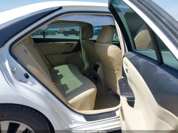 4T1BF1FK9HU403626 2017 TOYOTA CAMRY - Image 8