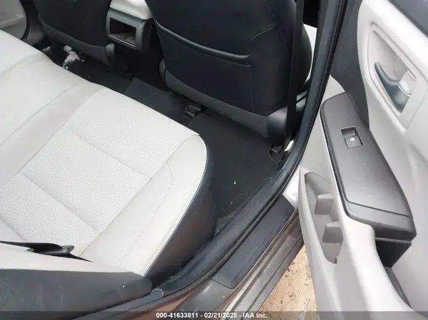 4T1BF1FK9HU404520 2017 TOYOTA CAMRY - Image 8