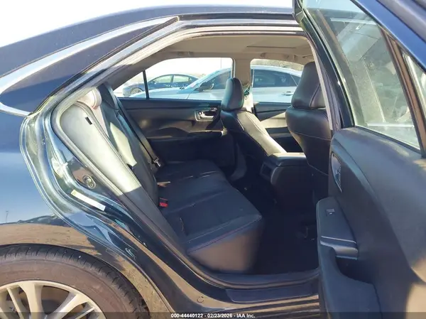 4T1BF1FK9HU407479 2017 TOYOTA CAMRY - Image 8