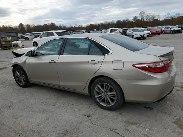 4T1BF1FK9HU411631 2017 TOYOTA CAMRY - Image 2
