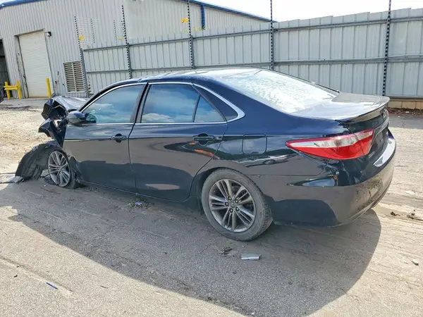 4T1BF1FK9HU412598 2017 TOYOTA CAMRY - Image 2