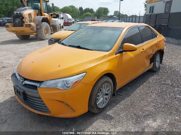 4T1BF1FK9HU414769 2017 TOYOTA CAMRY - Image 2