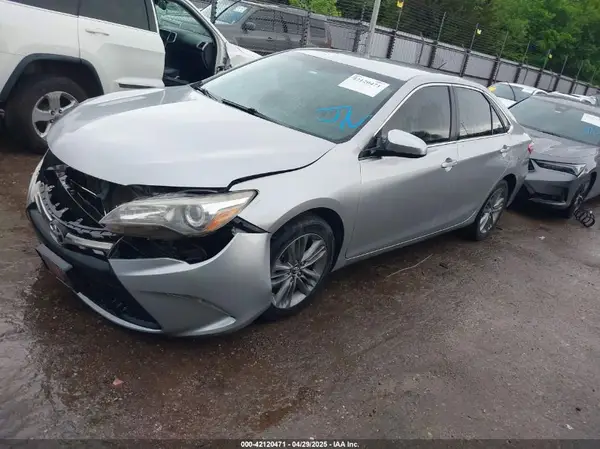 4T1BF1FK9HU416604 2017 TOYOTA CAMRY - Image 2
