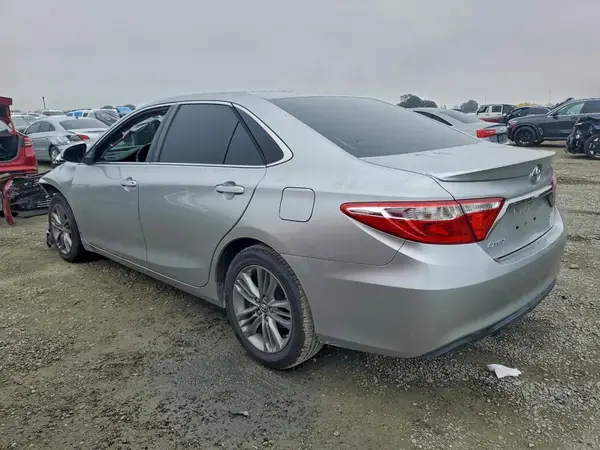 4T1BF1FK9HU417459 2017 TOYOTA CAMRY - Image 2