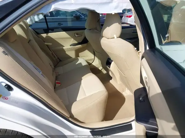 4T1BF1FK9HU426081 2017 TOYOTA CAMRY - Image 8