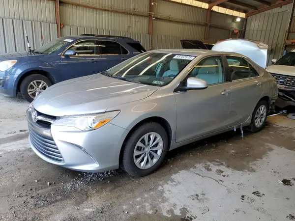 4T1BF1FK9HU427652 2017 TOYOTA CAMRY - Image 1
