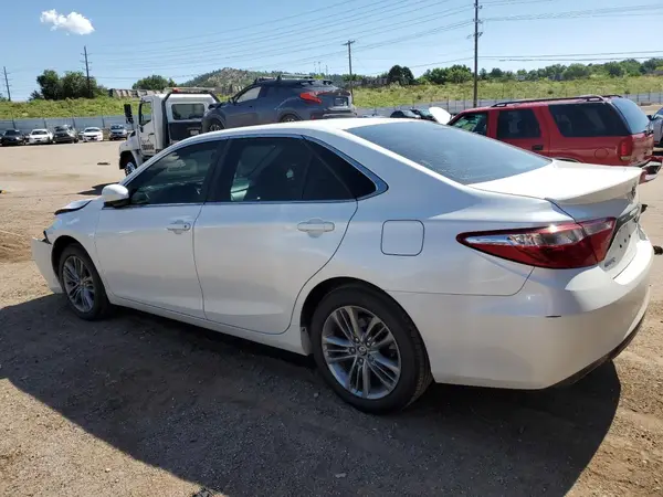 4T1BF1FK9HU427943 2017 TOYOTA CAMRY - Image 2