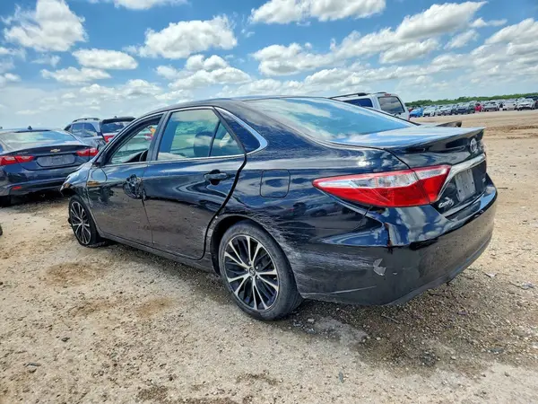4T1BF1FK9HU430132 2017 TOYOTA CAMRY - Image 2