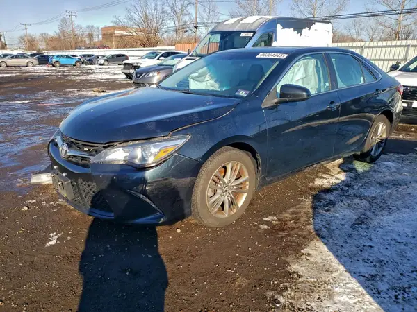 4T1BF1FK9HU439199 2017 TOYOTA CAMRY - Image 1