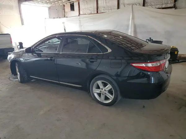 4T1BF1FK9HU441602 2017 TOYOTA CAMRY - Image 2