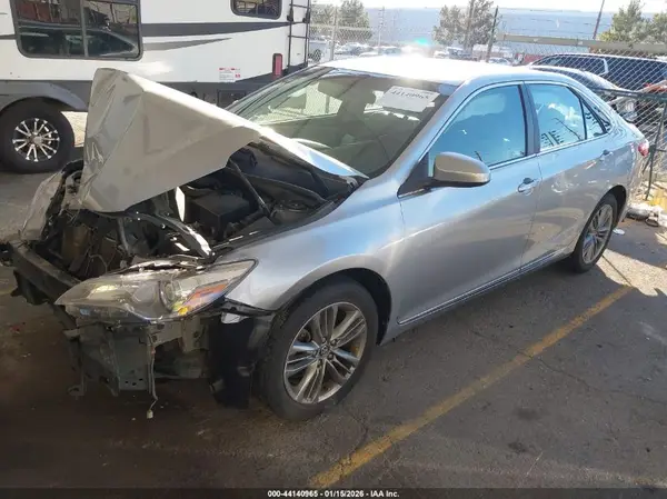 4T1BF1FK9HU442930 2017 TOYOTA CAMRY - Image 2