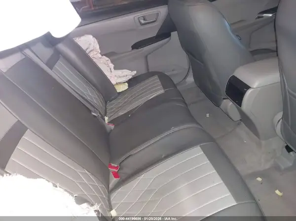 4T1BF1FK9HU443818 2017 TOYOTA CAMRY - Image 8