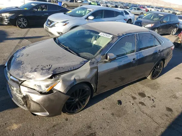 4T1BF1FK9HU446055 2017 TOYOTA CAMRY - Image 1