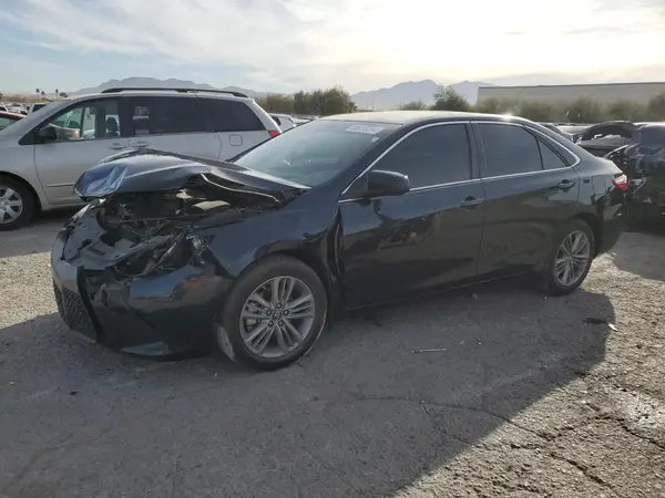 4T1BF1FK9HU452373 2017 TOYOTA CAMRY - Image 1