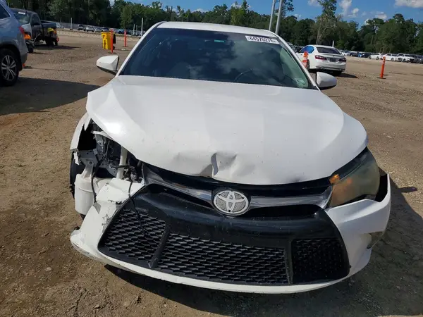 2017 TOYOTA CAMRY COPART lot 64570276 auction photo 5