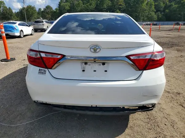 2017 TOYOTA CAMRY COPART lot 64570276 auction photo 6