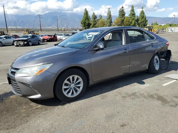 4T1BF1FK9HU454317 2017 TOYOTA CAMRY - Image 1