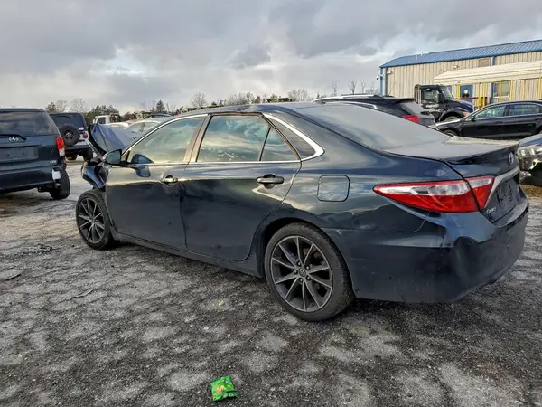 4T1BF1FK9HU616415 2017 TOYOTA CAMRY - Image 2