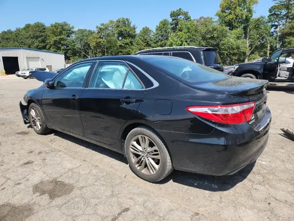 4T1BF1FK9HU616432 2017 TOYOTA CAMRY - Image 2