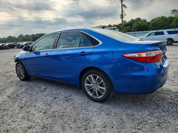 4T1BF1FK9HU618987 2017 TOYOTA CAMRY - Image 2