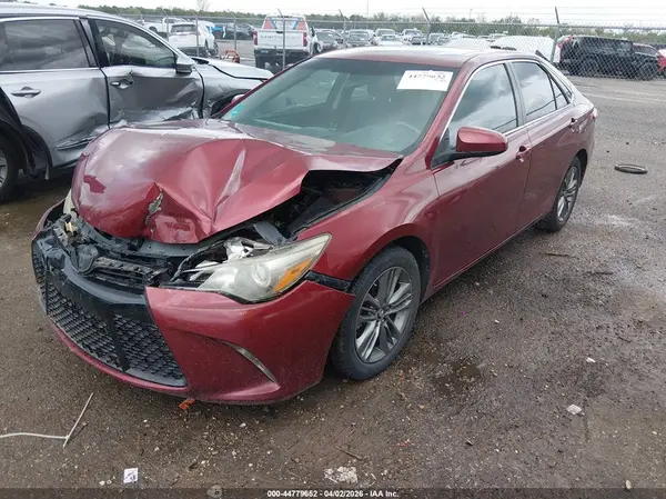 4T1BF1FK9HU619685 2017 TOYOTA CAMRY - Image 2