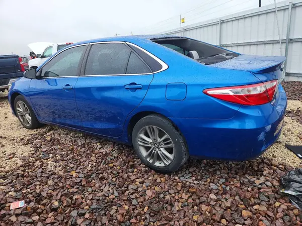 4T1BF1FK9HU623218 2017 TOYOTA CAMRY - Image 2