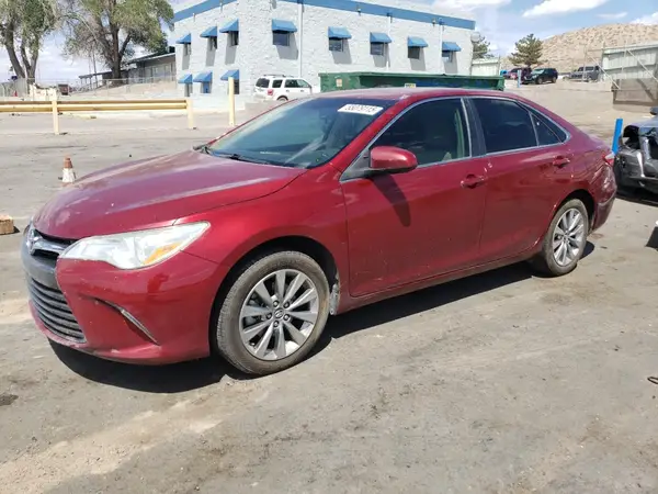 4T1BF1FK9HU626183 2017 TOYOTA CAMRY - Image 1