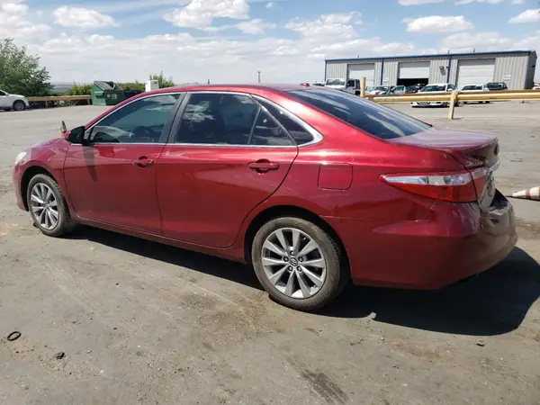 4T1BF1FK9HU626183 2017 TOYOTA CAMRY - Image 2