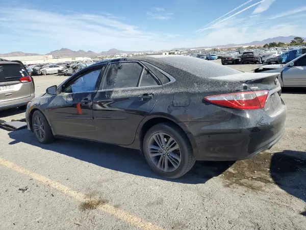 4T1BF1FK9HU627057 2017 TOYOTA CAMRY - Image 2